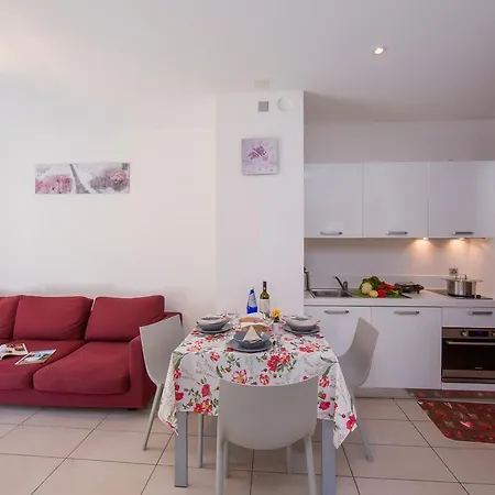 Prestige Du Lac 9 * Lugano